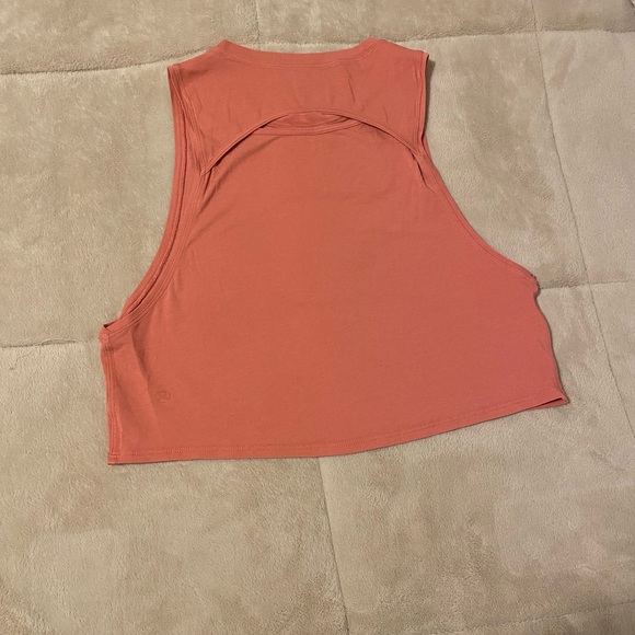 Lulu lemon tank - Picture 3 of 3
